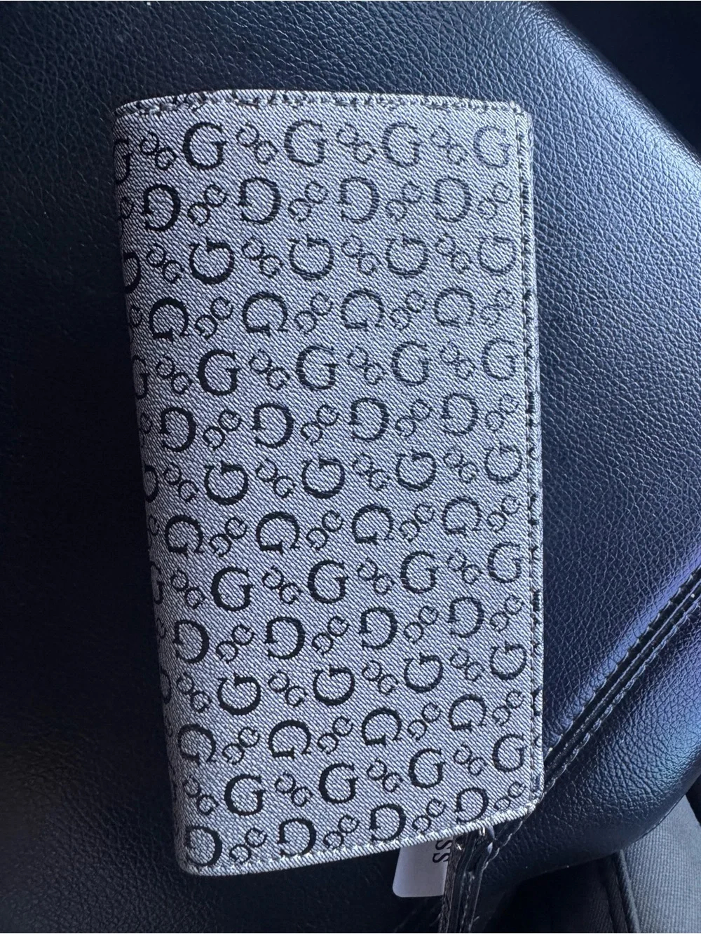 GUESS Gray Logo Signature Wristlet Phone Case with Strap